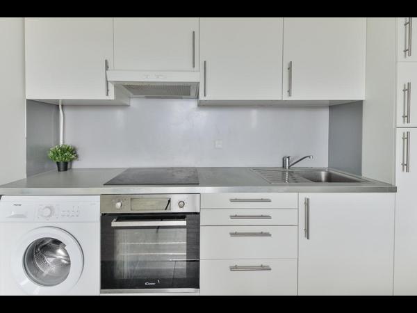 Colocation / Appartement 4 pièces de 63 m², Saint-Denis, Boulevard Marcel Sembat / Photo 2