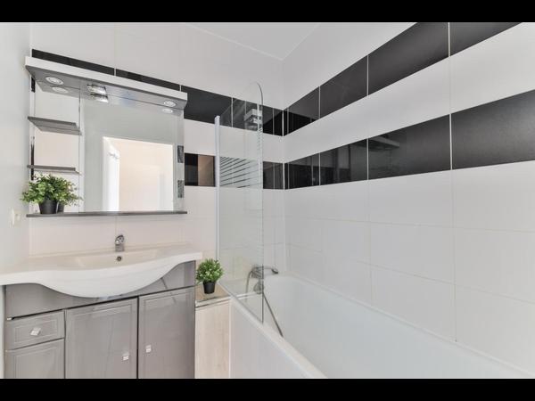 Colocation / Appartement 4 pièces de 63 m², Saint-Denis, Boulevard Marcel Sembat / Photo 11