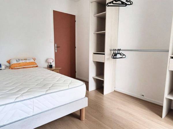 Colocation / Appartement 5 pièces de 87 m², Talence, Rue de Suzon / Photo 11