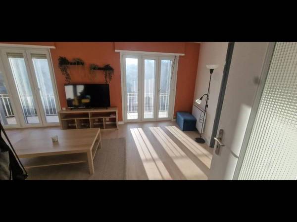 Colocation / Appartement 4 pièces de 79 m², Mulhouse, Rue du Traineau / Photo 2