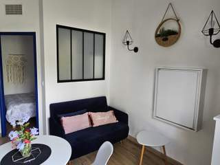Affitto / 1 room apartment · 20 m², Nîmes, Rue Reine des Prés