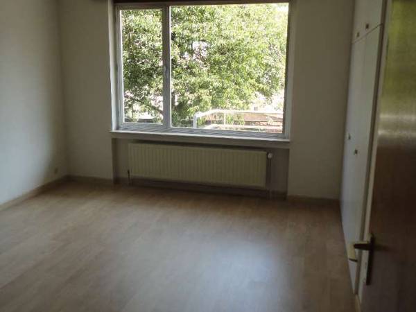 Chambre pour étudiant / Appartement 7 pièces de 110 m², Ixelles, Avenue Armand Huysmans / Photo 2