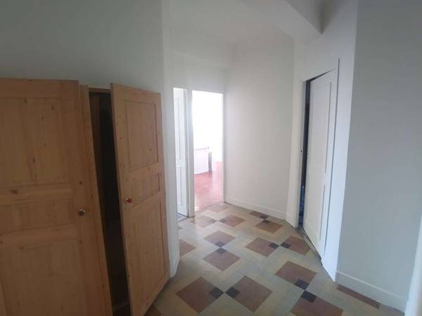 Colocation / Appartement 5 pièces de 88 m², Marseille, Rue Francis de Pressense / Photo 8