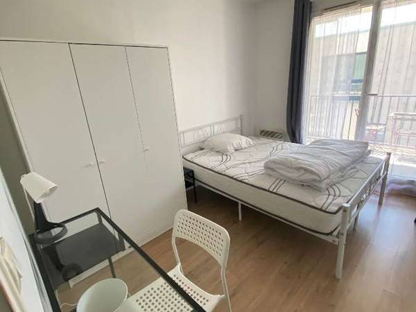 Colocation / Appartement 4 pièces de 80 m², Lille, Rue Saint-Luc / Photo 2