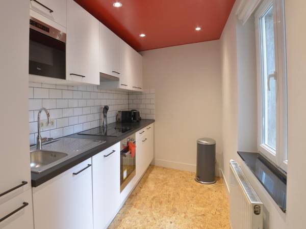 Flatsharing / 11-bedroom flat · 273 m², Etterbeek, 119, Rue Antoine Gautier / Photo 2