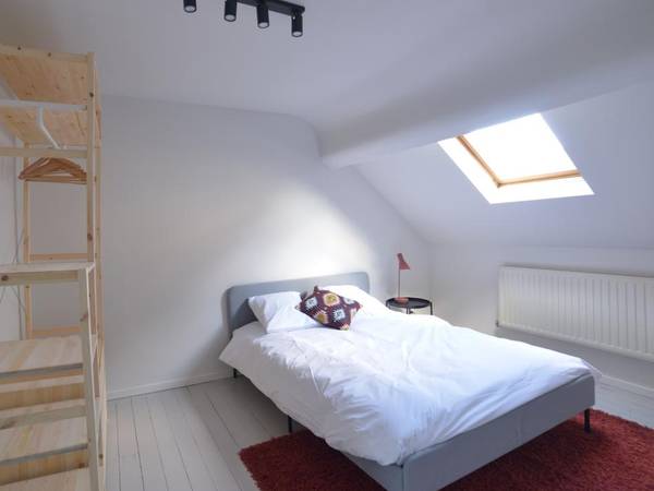 Colocation / Appartement 11 pièces de 273 m², Etterbeek, 119, Rue Antoine Gautier / Photo 15