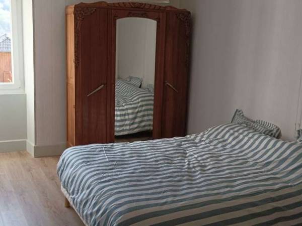 Colocation / Maison 5 pièces de 150 m², La Chapelle-Blanche, Rue Amélie Gex / Photo 2