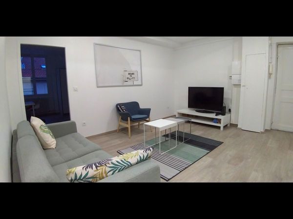 Colocation / Appartement 5 pièces de 115 m², Saint-Étienne, Rue Georges Teissier / Photo 2