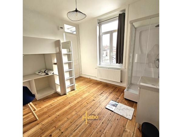 Coliving / Appartement 5 pièces de 90 m², Tourcoing, Rue des Poutrains / Photo 2
