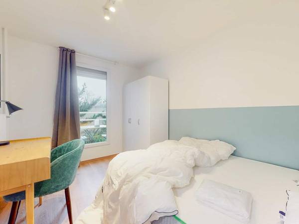 Colocation / Appartement 5 pièces de 81 m², Nanterre, 116 Rue Salvador Allende, / Photo 5