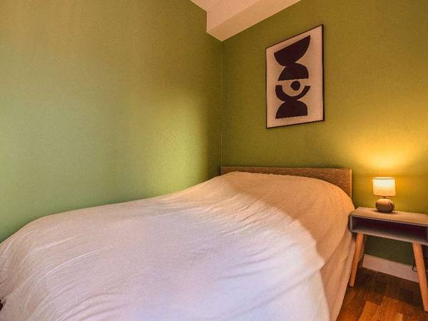 Coliving / Maison 10 pièces de 200 m², Paris, Rue Emile Landrin / Photo 2