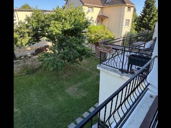 Coliving / Maison 10 pièces de 300 m², Montreuil, Rue Edouard Branly / Photo 2