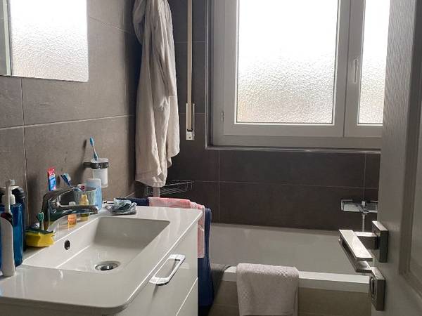 Colocation / Appartement 4 pièces de 70 m², Saint-Sulpice, Rue du Centre / Photo 11