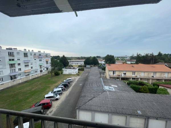 Colocation / Appartement 4 pièces de 64 m², Pessac, Rue du Serpent / Photo 9