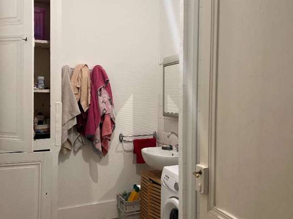 Sous-location / Appartement 5 pièces de 80 m², Lyon, Rue des Remparts d'Ainay / Photo 4