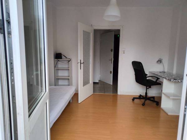 Colocation / Appartement 4 pièces de 78 m², Strasbourg, Place de l'Homme de Fer / Photo 7