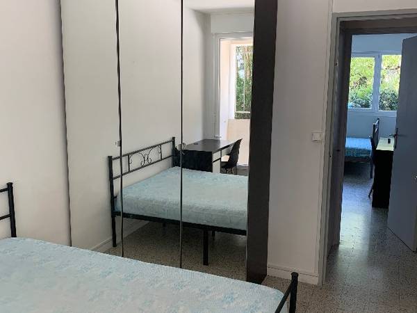 Colocation / Appartement 5 pièces de 90 m², Montpellier, Allée du Chardonnay / Photo 2