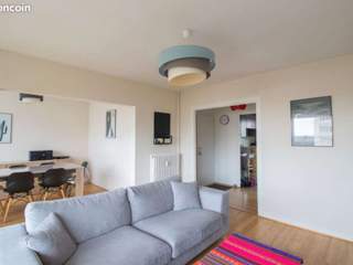 Colocation / 4 rooms apartment · 86 m², Angers, Rue d'Orgemont