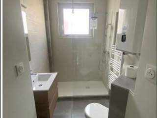 Colocation / 3 rooms apartment · 82 m², Strasbourg, Rue de la 1ère Armée