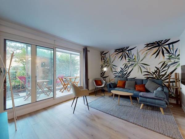 Colocation / Appartement 6 pièces de 105 m², Montigny-le-Bretonneux, 4 Mail des Catalpas, / Photo 2