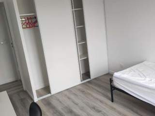 Colocation / Appartement 4 pièces de 10 m², Cergy, Rue de l'Abondance