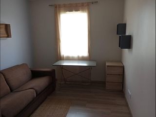 Homestay / 4-bedroom house · 12 m², Galgon