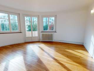 Location / Appartement 5 pièces de 115 m², Lyon, Rue Saint-Mathieu