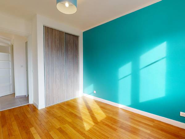 Location / Appartement 5 pièces de 115 m², Lyon, Rue Saint-Mathieu / Photo 2