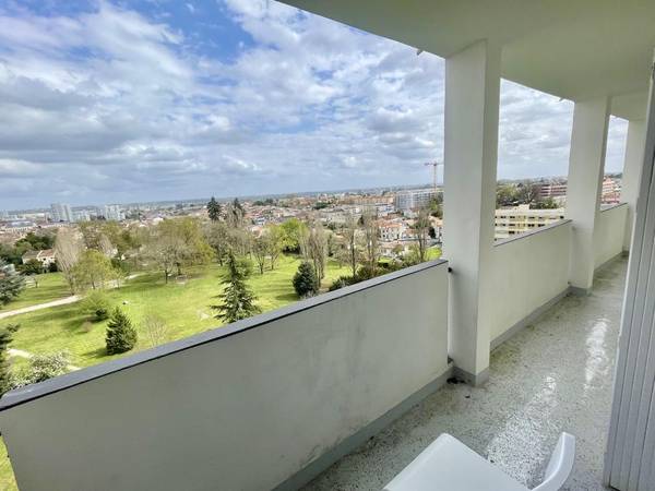 Colocation / Appartement 4 pièces de 87 m², Talence, Rue de Suzon Bat I Apt 260 Etage 10 / Photo 6