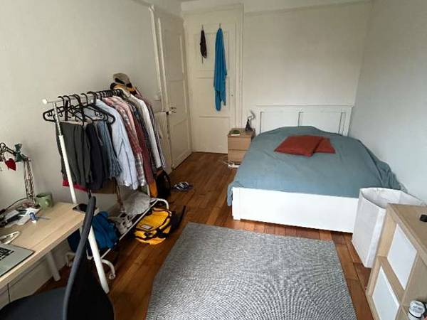 Colocation / Appartement 4 pièces de 120 m², Lausanne, Rue Caroline / Photo 2