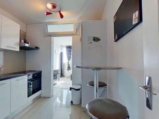 Room share / 4 rooms apartment · 59 m², Villeurbanne, 427 Cours Emile Zola