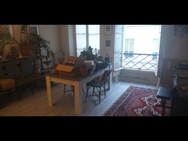 Colocation / Appartement 3 pièces de 90 m², Paris, Boulevard Poissonnière / Photo 2