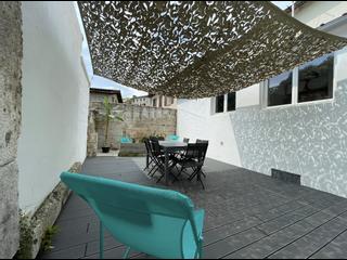 Colocation / 7 rooms house · 125 m², Angoulême, Rue de Montmoreau