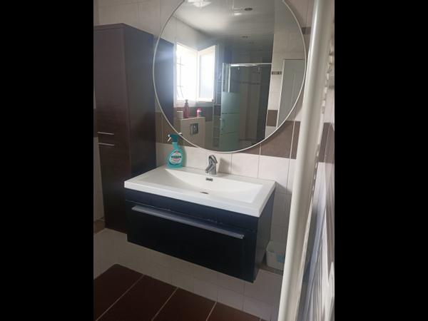 Colocation / Maison 7 pièces de 100 m², Saint-Denis, Rue de Villiers / Photo 8