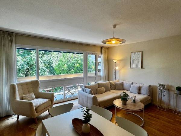 Colocation / Appartement 6 pièces de 120 m², Pessac, Avenue du Pontet / Photo 2