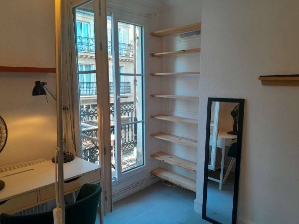 Colocation / Appartement 4 pièces de 45 m², Paris, Rue Jean Beausire / Photo 2