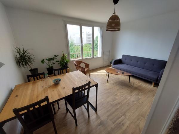 Colocation / Appartement 4 pièces de 75 m², Poissy / Photo 2