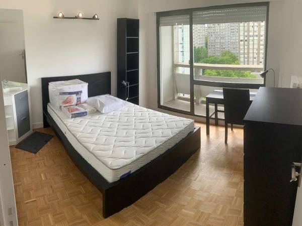 Colocation / Immeuble 4 pièces de 95 m², Villeurbanne, Rue du Tonkin / Photo 2