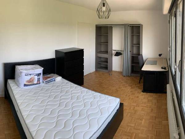 Colocation / Immeuble 4 pièces de 95 m², Villeurbanne, Rue du Tonkin / Photo 3