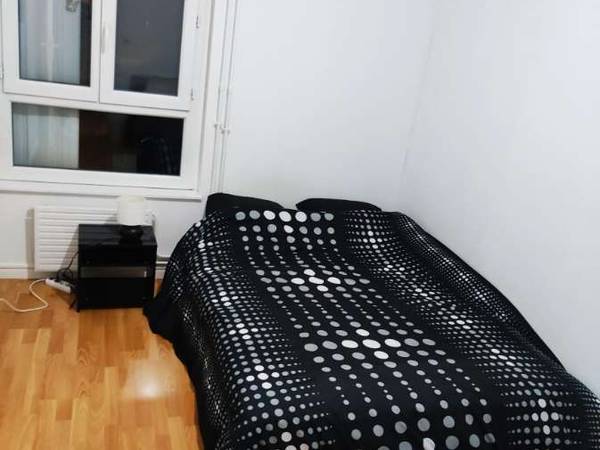 Colocation / Appartement 4 pièces de 78 m², Champs-sur-Marne, Allée des Souches Vertes / Photo 2