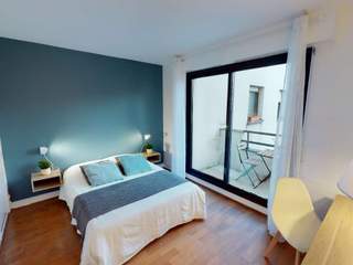 Colocation / Appartement 8 pièces de 147 m², Paris, Rue Juge