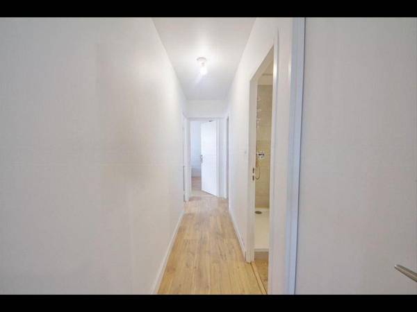 Colocation / Appartement 5 pièces de 84 m², Brest, Place Napoleon Iii / Photo 8