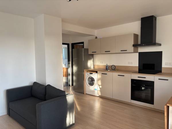 Colocation / Appartement 3 pièces de 45 m², Limoges, Rue de Solignac / Photo 2