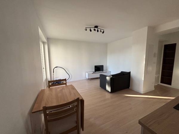 Colocation / Appartement 3 pièces de 45 m², Limoges, Rue de Solignac / Photo 9