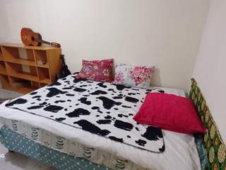 Chambre chez l'habitant / Appartement 2 pièces de 57 m², Aubervilliers, Rue Henri Barbusse