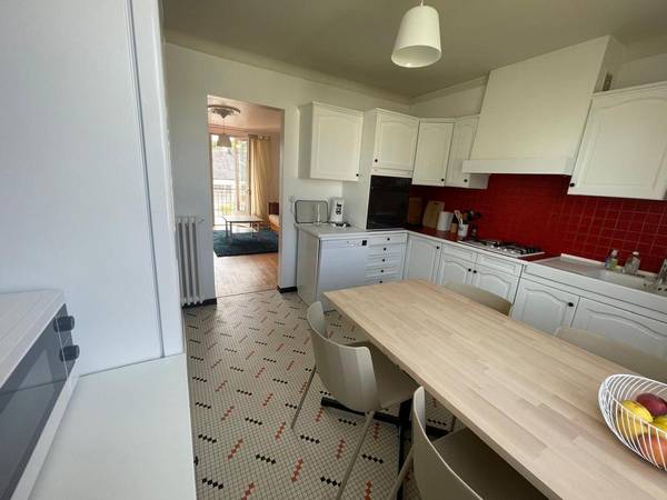 Colocation / Maison 7 pièces de 160 m², Nantes, Rue de l'Ouche Buron / Photo 2