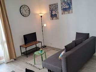 Location / Studio, Toulon