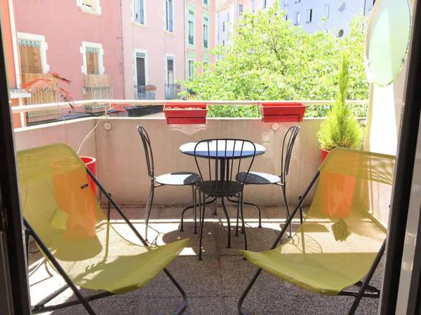 Colocation / Appartement 4 pièces de 85 m², Grenoble, Cours Berriat / Photo 2