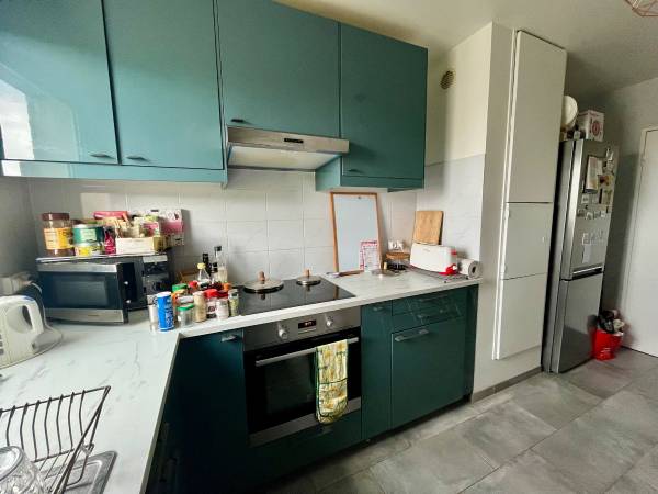 Colocation / Appartement 4 pièces de 69 m², Paris, Rue Rébeval / Photo 2