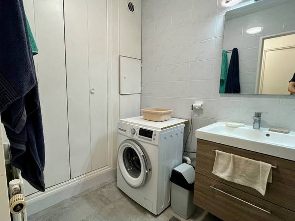Colocation / Appartement 4 pièces de 69 m², Paris, Rue Rébeval / Photo 3